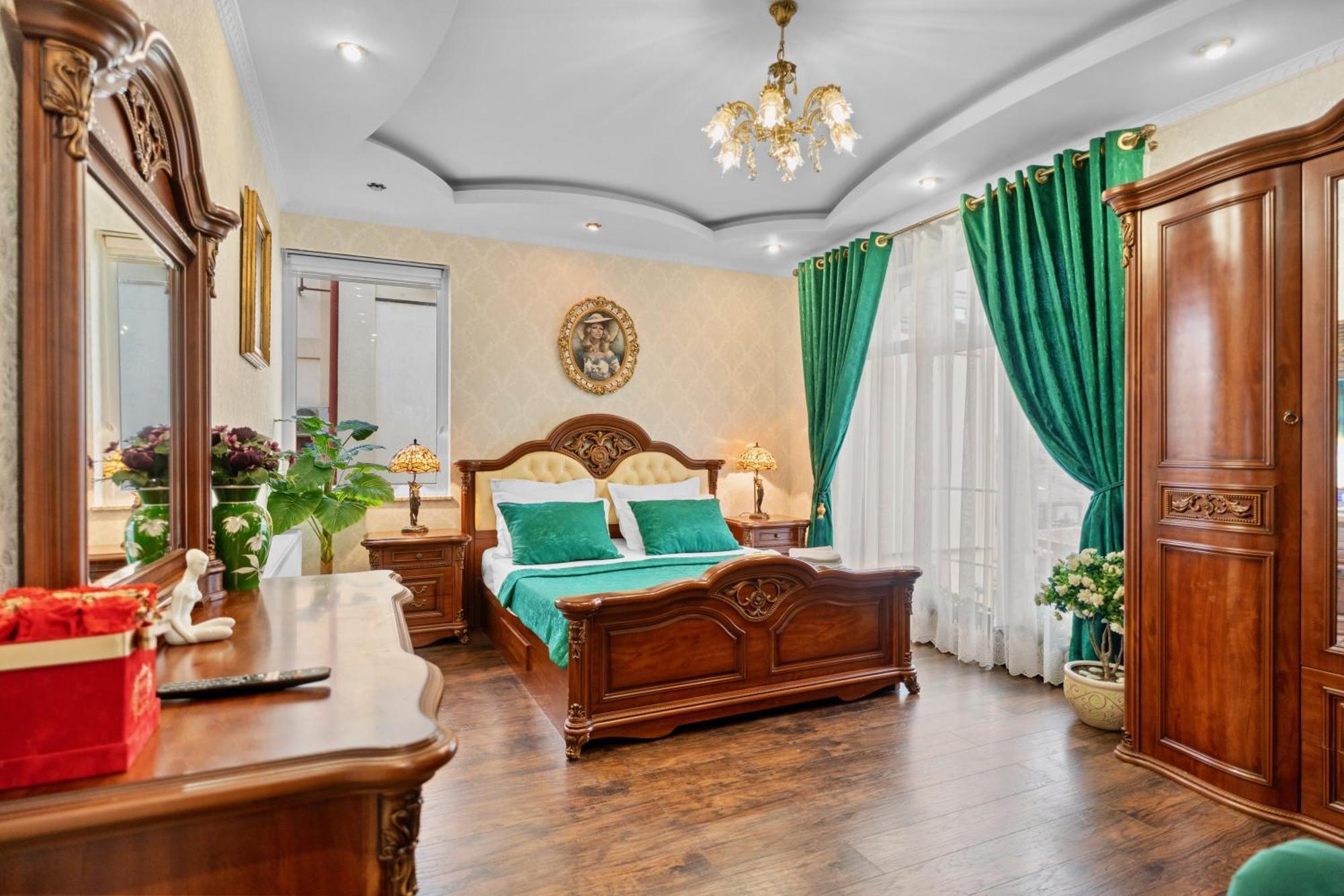 Luxurious Villa With Lush Garden And Huge Terrace Near Herastrau Park Boekarest Buitenkant foto